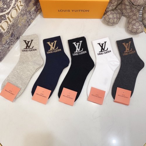 Louis Vuitton Socks 5 Pairs with Original Box Luxury Brand Breathable LV Sock