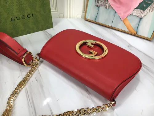 Gucci Womens Bags Shoulder Messenger Bag Luxury Brand Gucci Blondie shoulder bag in red leather with Original Box 699268 UXX0G 8351