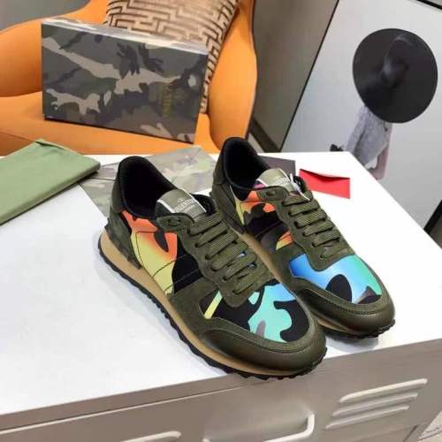 Valentino Men Shoes Fashion Design Luxury Brand ROCKSTUD CALFSKIN SNEAKER with Original Box