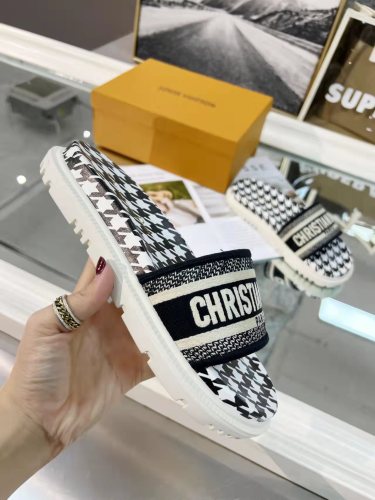 Dior Women Shoes Mule DWAY SLIDE Luxury Brand Womens Sandals Slippers with Original Box
