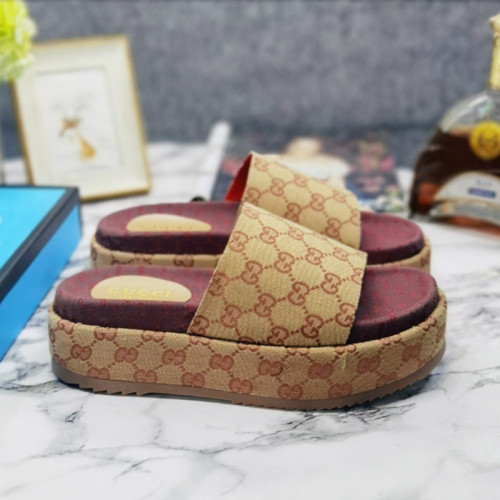 Gucci Mens Shoes Sandals Slides Slippers Luxury Brand Thick Sole Design with Original Box