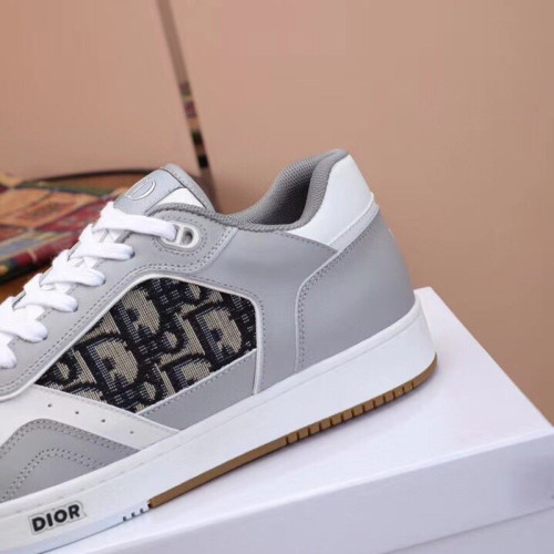 Dior Men Shoes Sneakers Luxury B27 Low-Top Sneaker Gray And White Smooth Calfskin With Beige And Black Dior Oblique Jacquard