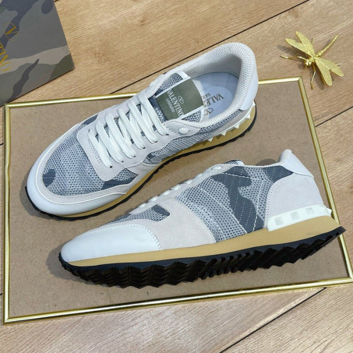 Valentino Men Shoes Fashion Design Luxury Brand ROCKRUNNER CAMOUFLAGE LAMINATED STUDDED SNEAKER with Original Box