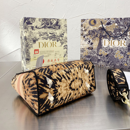 Dior Womens Bags Handbags Luxury Fashion MEDIUM LADY D-LITE BAG with Original Box