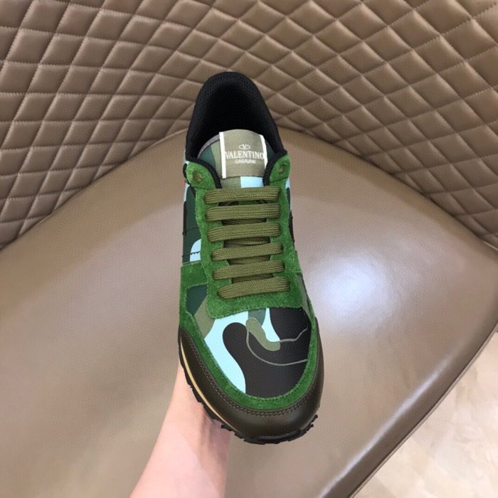 Valentino Men Shoes Fashion Design Luxury Brand ROCKRUNNER CAMOUFLAGE LAMINATED STUDDED SNEAKER with Original Box
