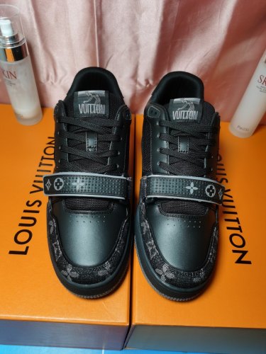 Louis Vuitton Men Shoes Fashion Sneakers Design Luxury Brand LV TRAINER SNEAKER with Original Box 1A9ZC2