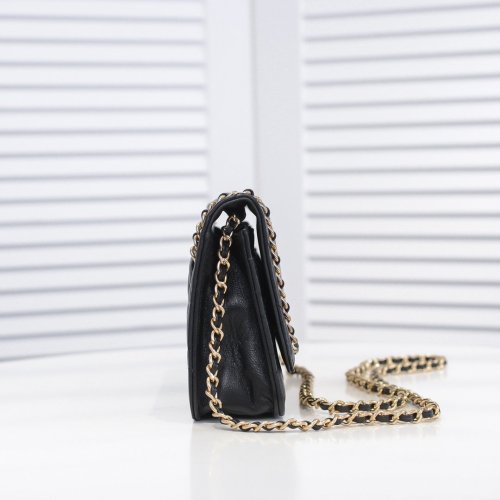 Chanel Womens Bags Crossbody Bag Chanel Classic Handbag