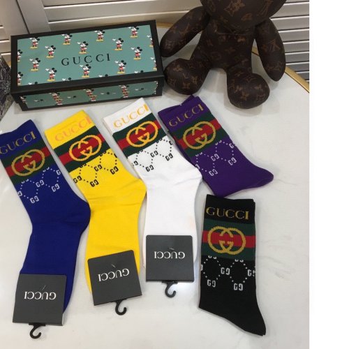Chanel Socks 5 Pairs with Original Box Luxury Brand Breathable Chanel Sock