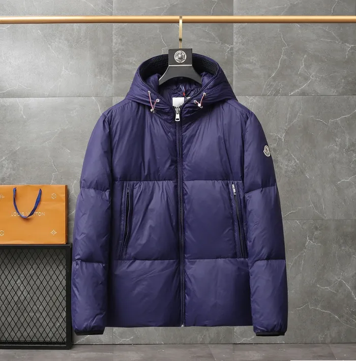 Moncler Design Mens Womens Winter Windprood Down Jackets Keep Warm 90% White Duck Down