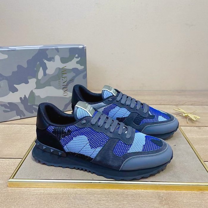 Valentino Men Shoes Fashion Design Luxury Brand ROCKRUNNER CAMOUFLAGE LAMINATED STUDDED SNEAKER with Original Box