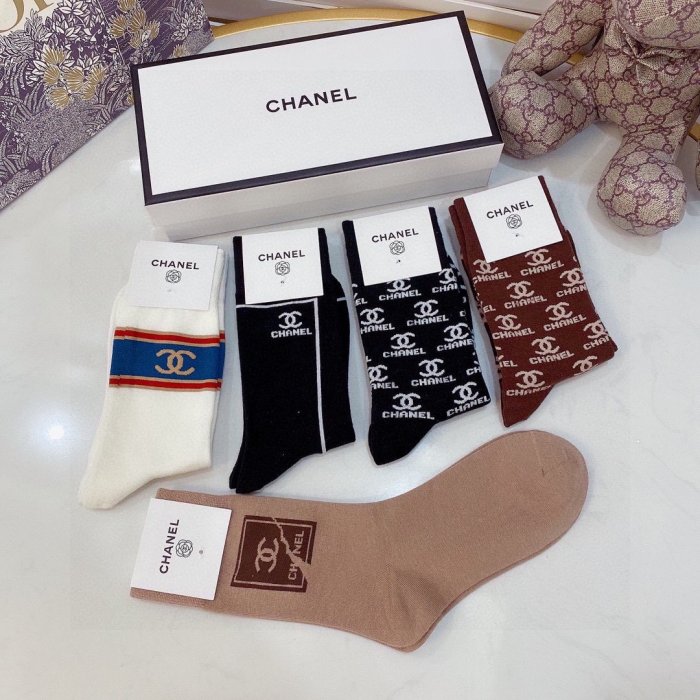 Chanel Socks 5 Pairs with Original Box Luxury Brand Breathable Chanel Sock