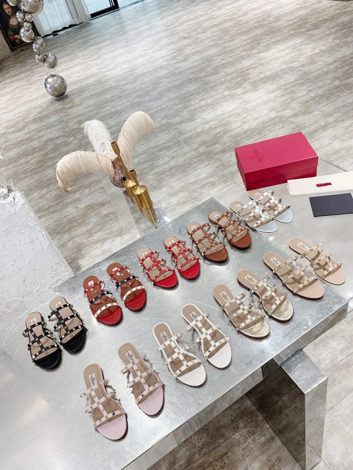 Valentino Women Shoes Mule Flip Flop Sandals ROMAN STUD SLIDE SANDAL IN QUILTED NAPPA with Original Box Luxury Brand