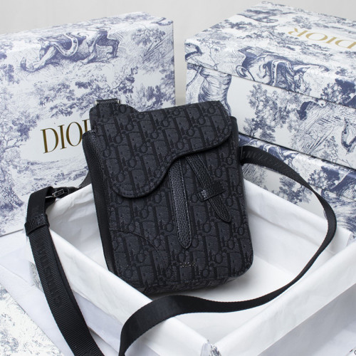 Dior Mens Bags Crossbody Bags SADDLE POUCH Black Dior Oblique Jacquard