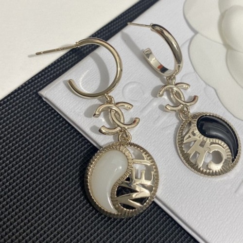 Chanel Luxury Womens Earrings