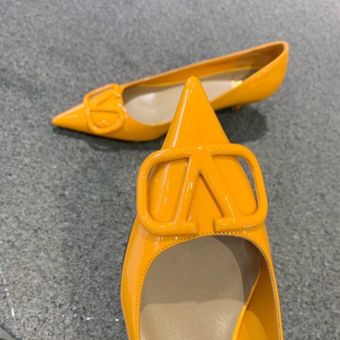 Valentino Women Shoes Mule Flip Flop Sandals VLOGO SIGNATURE CALFSKIN PUMP 45MM / 1.8 IN. Luxury Brand with Original Box