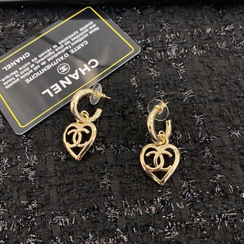 Chanel Luxury Womens Earrings E1725