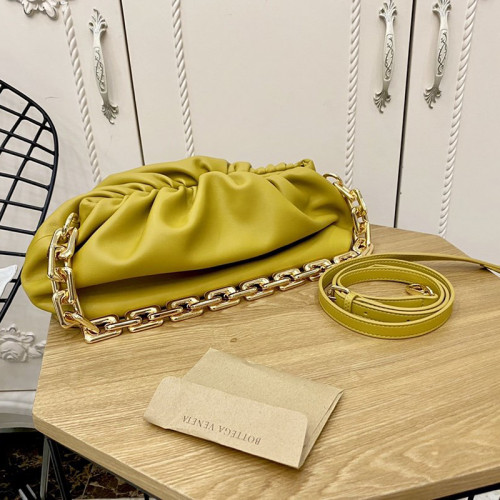 Bottega Veneta Women Bags THE CHAIN POUCH