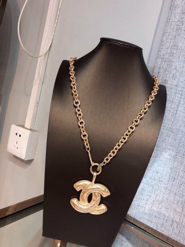 Chanel Luxury Womens Necklace