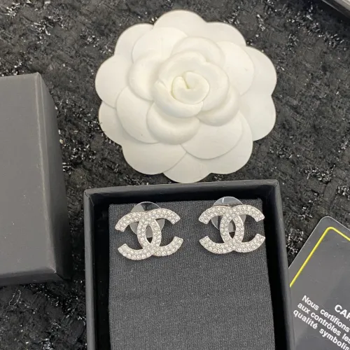 Chanel Luxury Womens Earrings CE039
