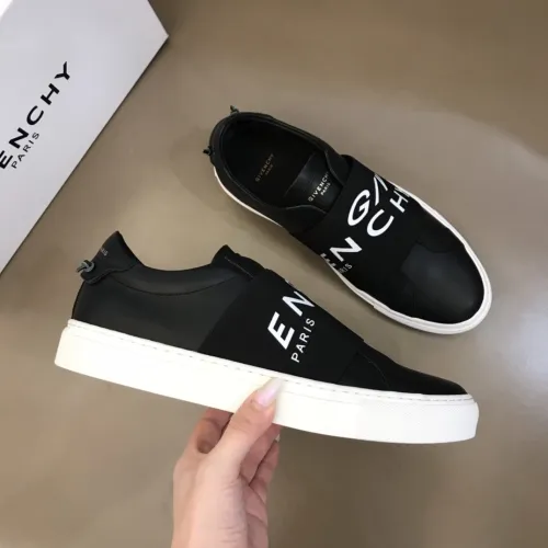 Givenchy Men Shoes Fashion Type Luxury Brand GIVENCHY SNEAKERS IN LEATHER WITH LATEX BAND with Original Box