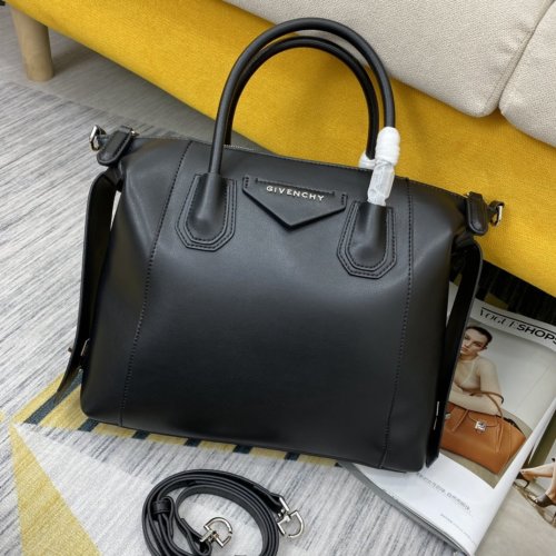 Givenchy Bags Womens ANTIGONA BAG