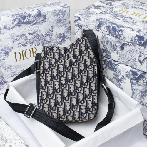 Dior Mens Bags Crossbody Bags SADDLE POUCH Beige and Black Dior Oblique Jacquard