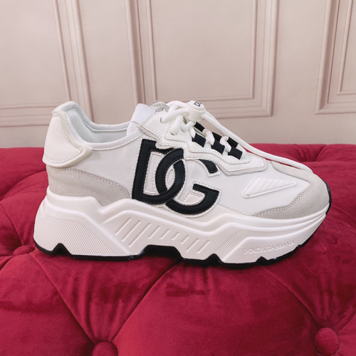 Dolce & Gabbana Mens Shoes Sneakers Rubber Sole Luxury Brand Mixed-materials Daymaster sneakers CS1941AQ35689697 Men Casual Shoes with Original Box