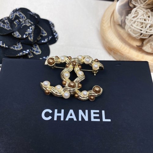 Chanel Luxury Womens Brooche YA066