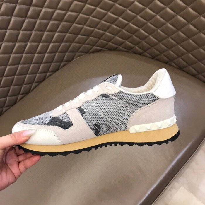 Valentino Men Shoes Fashion Design Luxury Brand ROCKRUNNER CAMOUFLAGE LAMINATED STUDDED SNEAKER with Original Box