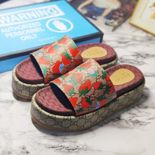 Gucci Mens Shoes Sandals Slides Slippers Luxury Brand Thick Sole Design with Original Box