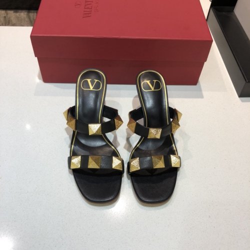Valentino Womens Shoes ROMAN STUD SLIDE SANDAL 6.5cm