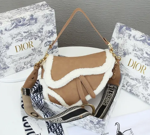 Dior Womens Bag Saddle Bag Luxury Brand Fashion Saddle Bag Camel-Colored Shearling M0446CMMK_M925