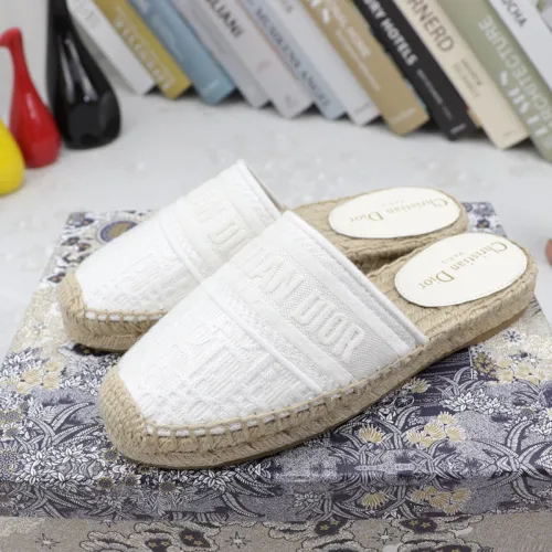 Dior Women Shoes Luxury Brand Design Dior Granville Mule Dior Oblique Embroidered Cotton with Original Box