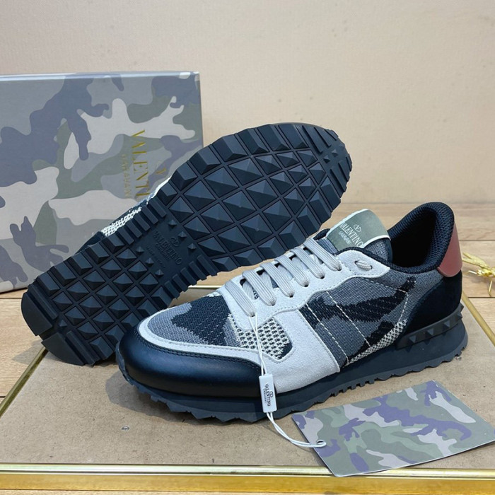 Valentino Men Shoes Fashion Design Luxury Brand ROCKRUNNER CAMOUFLAGE LAMINATED STUDDED SNEAKER with Original Box