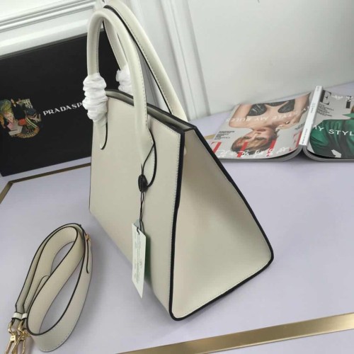 Prada Womens Bag Crossbody Bag Luxury Brand Fashion Design