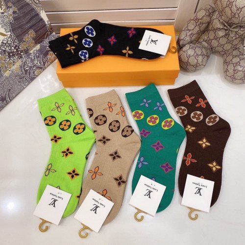 Louis Vuitton Socks 5 Pairs with Original Box Luxury Brand Breathable LV Sock