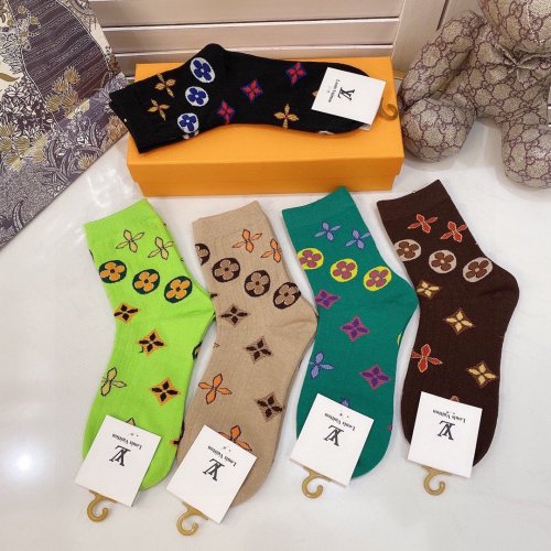 Louis Vuitton Socks 5 Pairs with Original Box Luxury Brand Breathable LV Sock