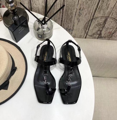 Saint Laurent YSL Womens Shoes CASSANDRA FLAT SANDALS IN PATENT LEATHER WITH SILVER-TONE MONOGRAM