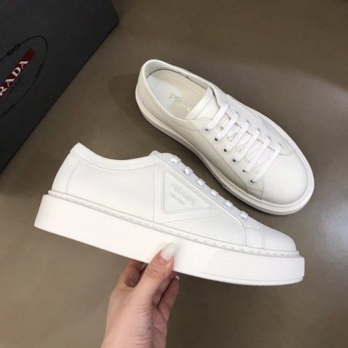 Prada Mens Shoes Sneakers Casual Shoes for Men Luxury Brand Breathable Fashion Sneakers with Original Box