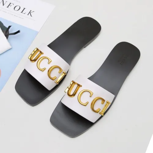 Gucci Womens Shoes Sandals Casual Design Luxury Brand Classic Leather thong sandal with Double G ‎497444 A3N00 1000 with Original Box