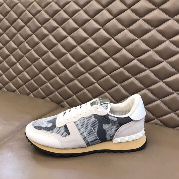 Valentino Men Shoes Fashion Design Luxury Brand ROCKRUNNER CAMOUFLAGE LAMINATED STUDDED SNEAKER with Original Box