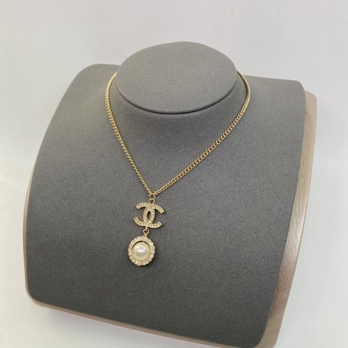 Chanel Luxury Womens Necklace