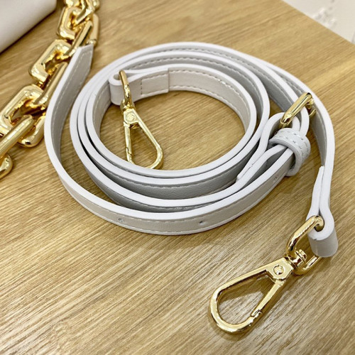 Bottega Veneta Women Bags THE CHAIN POUCH