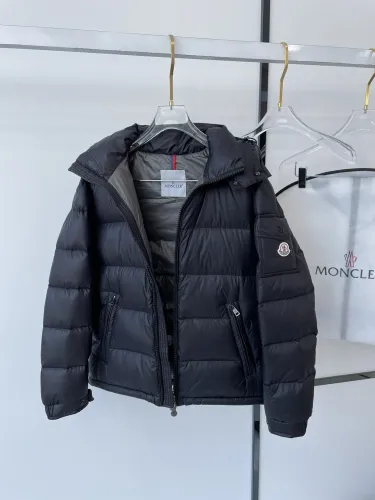 Moncler Design Mens Womens Winter Windprood Down Jackets Keep Warm 90% White Duck Down