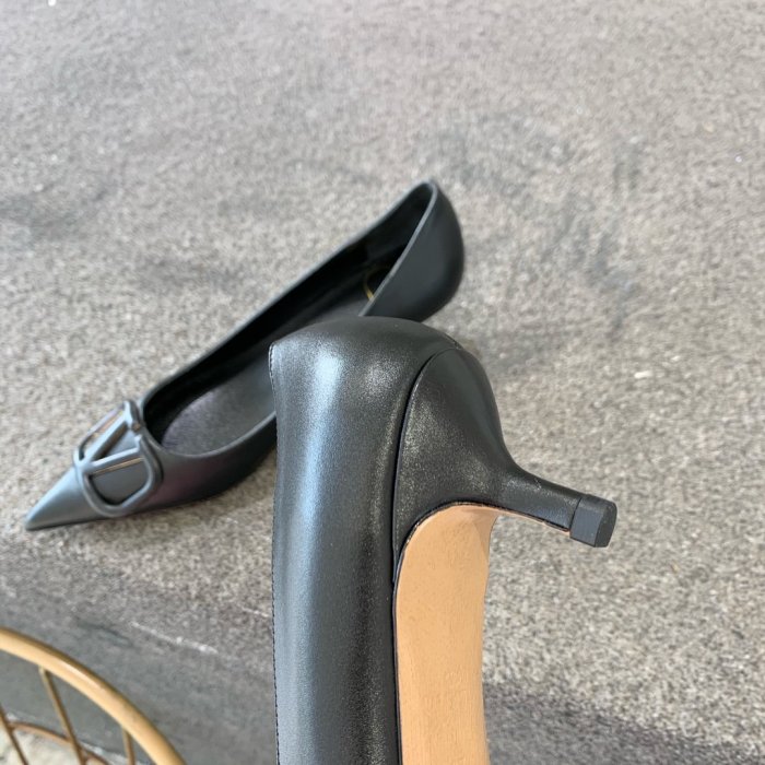 Valentino Women Shoes Mule Flip Flop Sandals VLOGO SIGNATURE CALFSKIN PUMP 45MM / 1.8 IN. with Original Box ZW2S0Q63MZF0NO