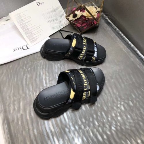 Dior Womens Shoes D-WANDER SLIDE