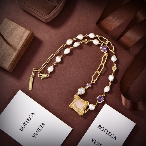 Bottega Veneta Luxury Womens Necklace