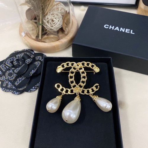 Chanel Luxury Womens Brooche A260