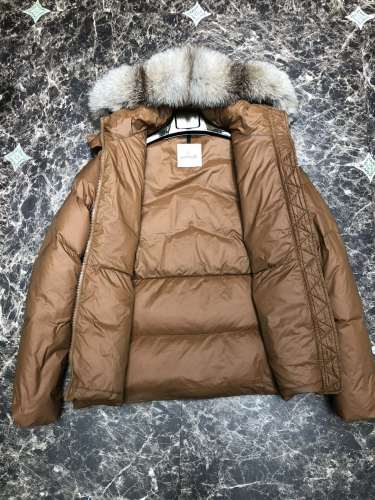 Moncler Design Womens Winter Windprood Down Jackets Keep Warm 90% White Duck Down Slim Design