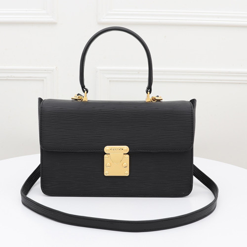 Fendi Womens Bag Crossbody Bag